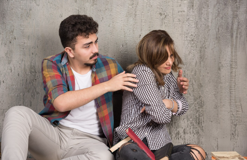 Unhealthy communication patterns that damage relationships