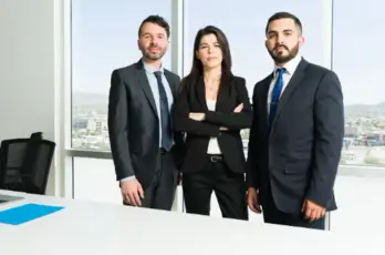 Executives developing leadership confidence and professional presence